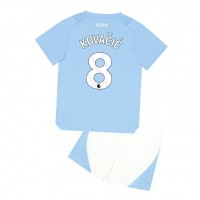 Camiseta Manchester City Mateo Kovacic #8 Primera Equipación Replica 2023-24 para niños mangas cortas (+ Pantalones cortos)